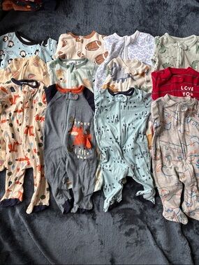 0-3M Zipper Sleeper Bundle- 12 pack